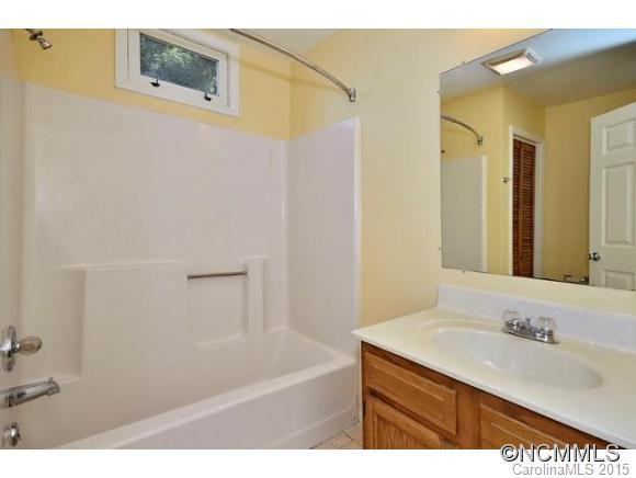 95 Vandalia - Photo 13