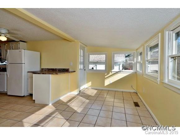 95 Vandalia - Photo 8