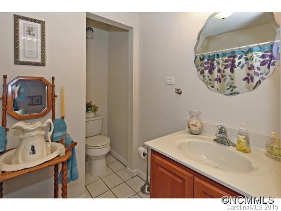 247 Woodlawn Circle - Photo 15