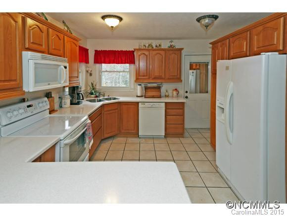 247 Woodlawn Circle - Photo 7