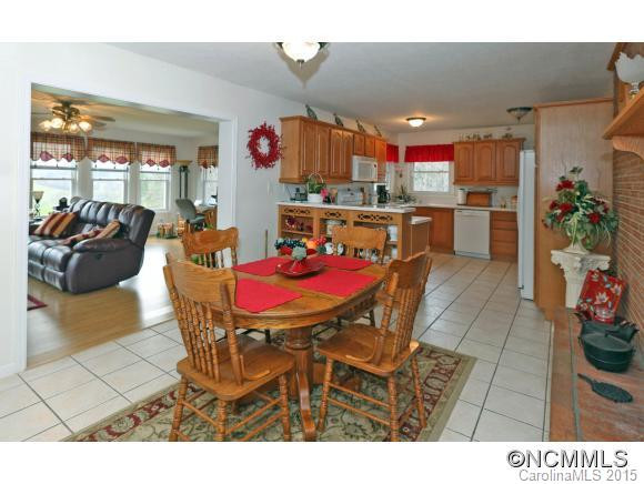 247 Woodlawn Circle - Photo 8