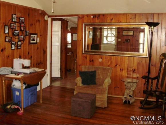 1311 Hebron - Photo 3