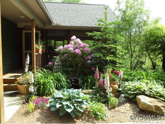 784 CHESTNUT FLATS - Photo 2