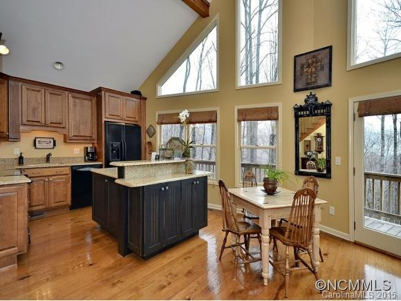 784 CHESTNUT FLATS - Photo 11