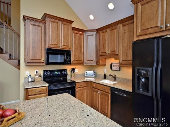 784 CHESTNUT FLATS - Photo 12