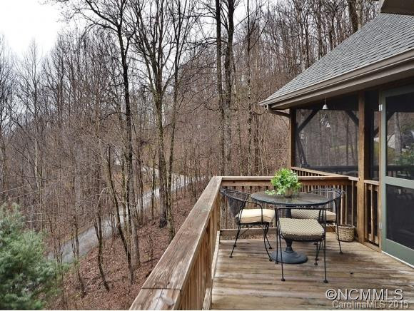 784 CHESTNUT FLATS - Photo 3