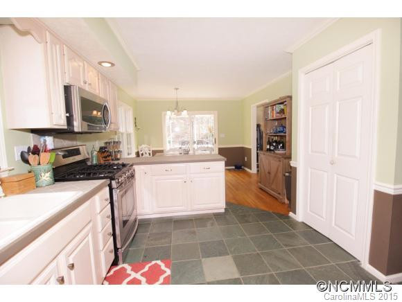 1004 Willow Ridge Drive - Photo 7