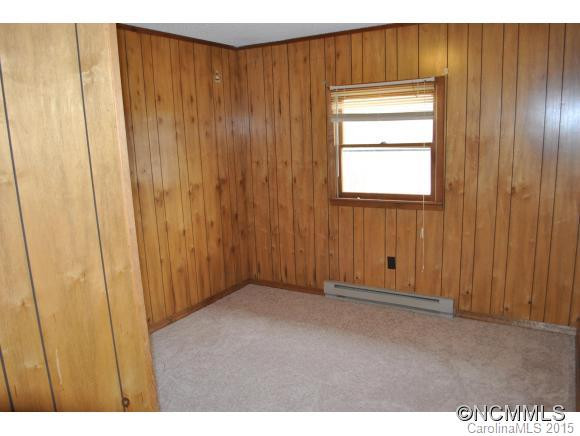 388 Ray Street - Photo 15