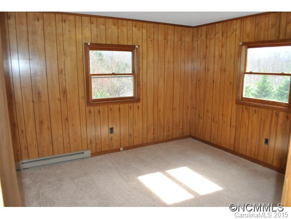 388 Ray Street - Photo 16