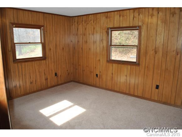 388 Ray Street - Photo 17