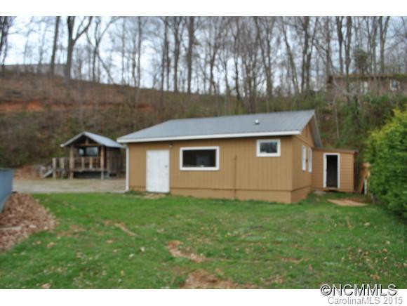 388 Ray Street - Photo 3