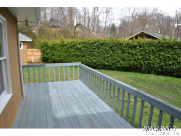 388 Ray Street - Photo 4