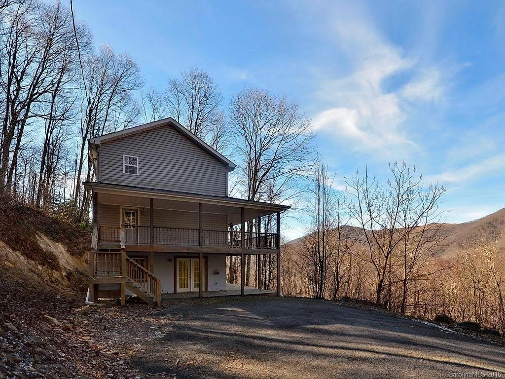 842 Grouse Road