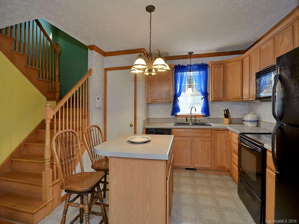 842 Grouse Road - Photo 5