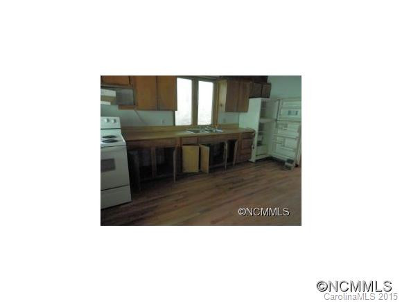 380 Flagstaff Drive - Photo 14