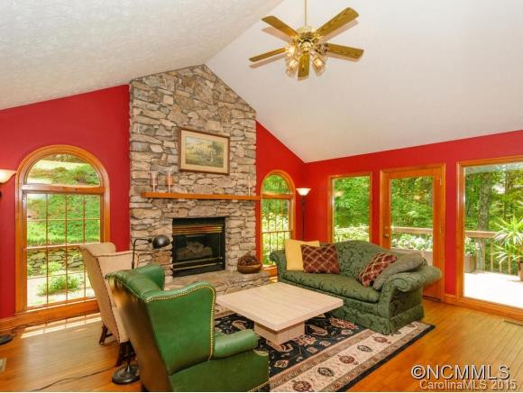 105 Sunny Ridge Drive - Photo 4
