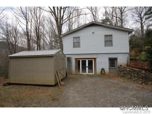 385 Bass Lake Dr - Photo 3