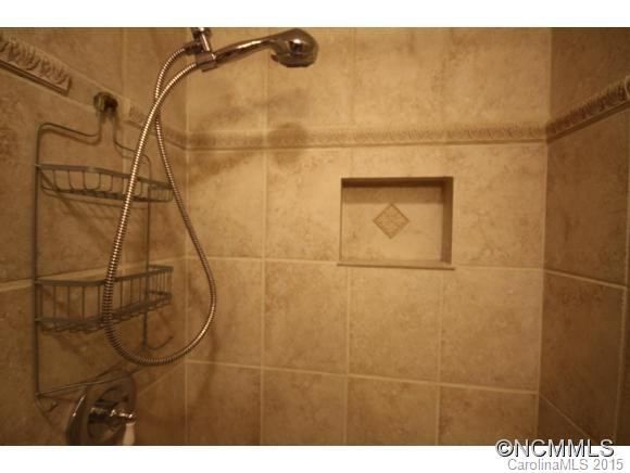 385 Bass Lake Dr - Photo 6