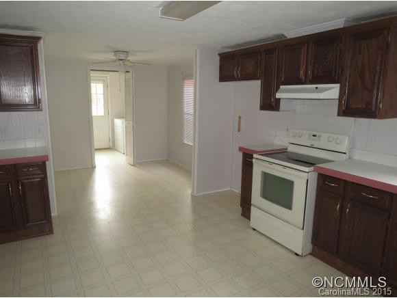 2639 Old Hendersonville Hwy - Photo 4