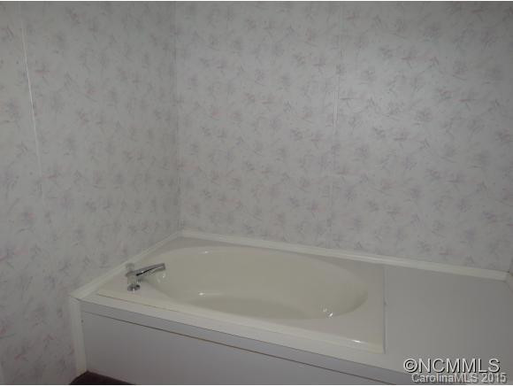 2639 Old Hendersonville Hwy - Photo 10