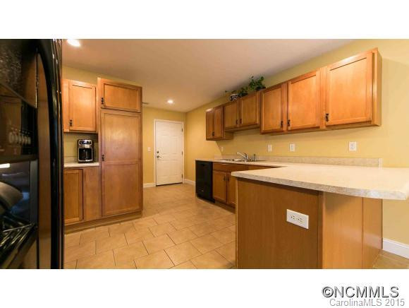 12 Kaylor Drive - Photo 5