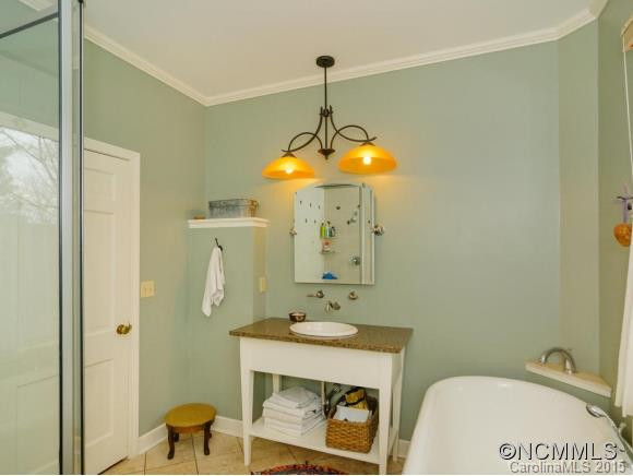 20 Woodcrest Road - Photo 12
