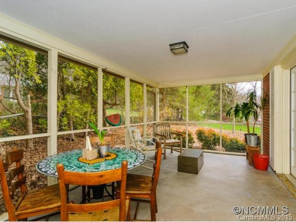 20 Woodcrest Road - Photo 17