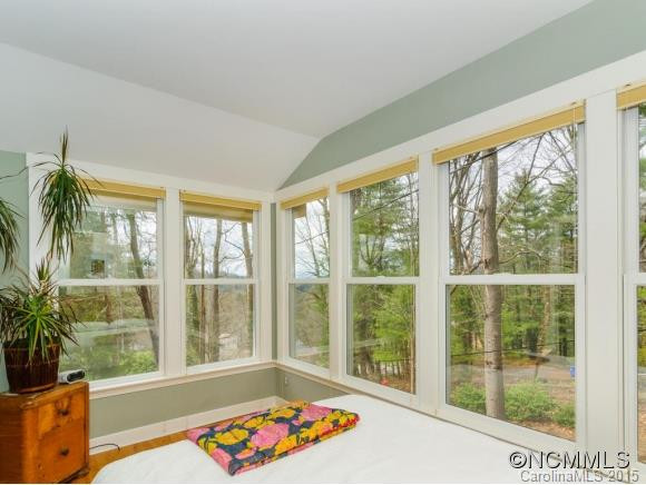 20 Woodcrest Road - Photo 10