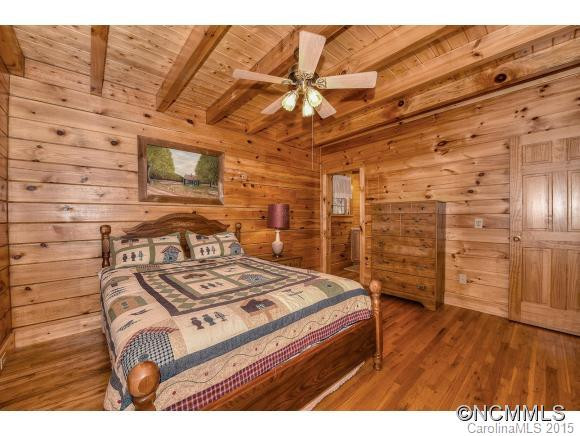 319 Catawba - Photo 13