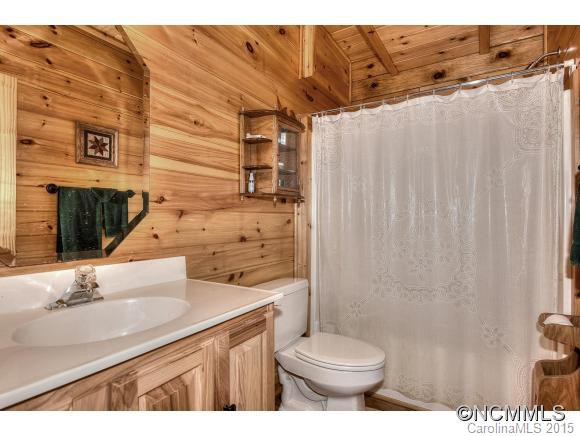 319 Catawba - Photo 16