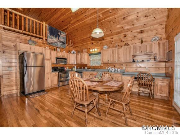 319 Catawba - Photo 9