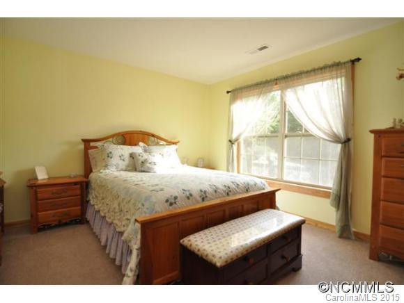 577 Edwards Road - Photo 15