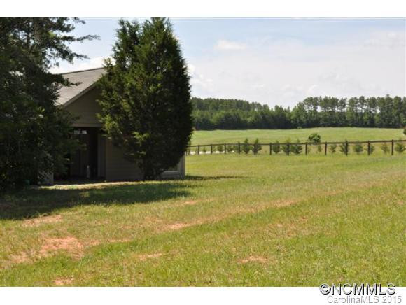 577 Edwards Road - Photo 24