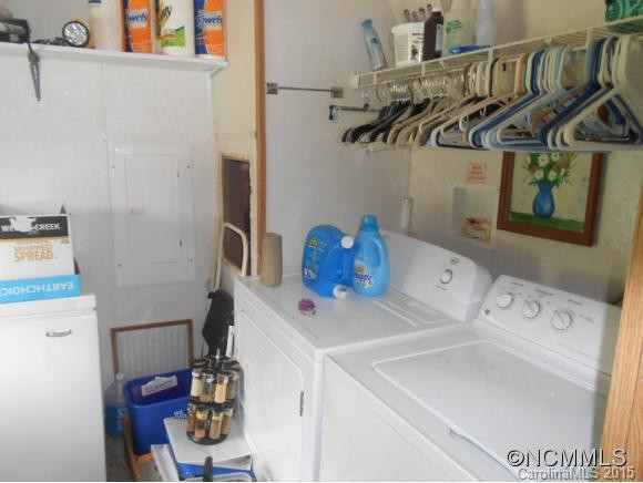 192 Snyder Lane - Photo 8