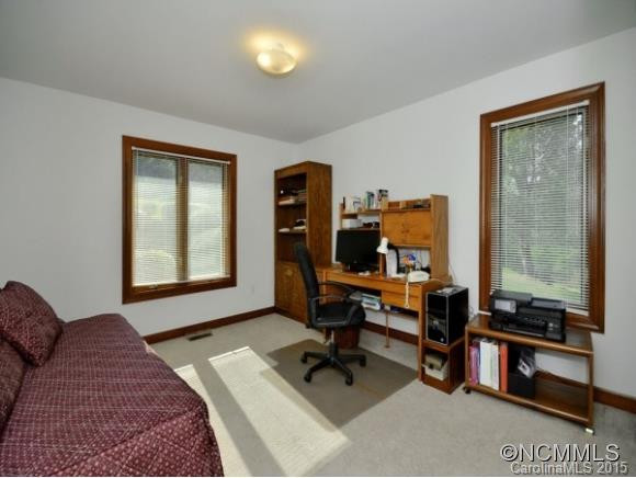 63 BEAUMONT DRIVE - Photo 13