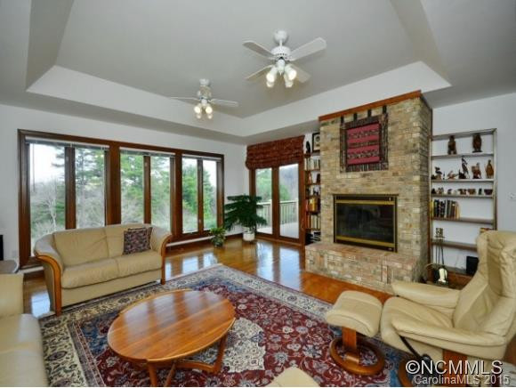 63 BEAUMONT DRIVE - Photo 3