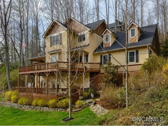 128 Churchill Downs Drive