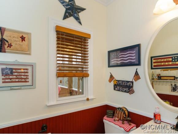 128 Churchill Downs Drive - Photo 13