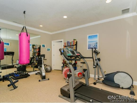 128 Churchill Downs Drive - Photo 19