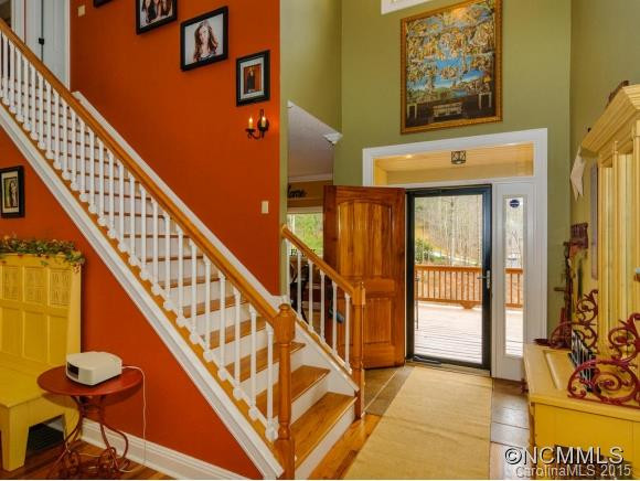 128 Churchill Downs Drive - Photo 3