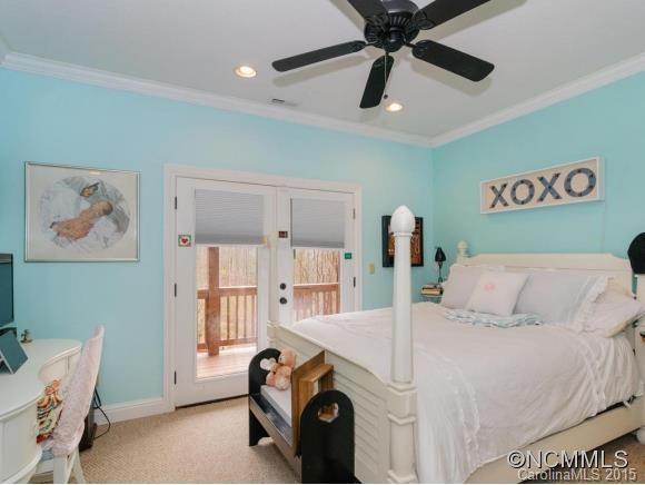 128 Churchill Downs Drive - Photo 21