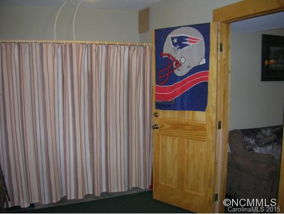 834 Cross Creek Drive - Photo 14