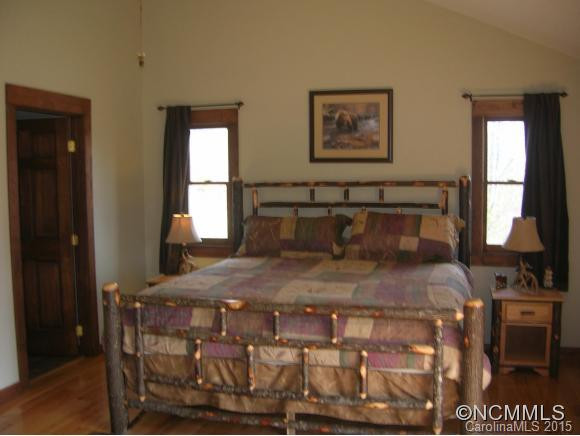 834 Cross Creek Drive - Photo 7