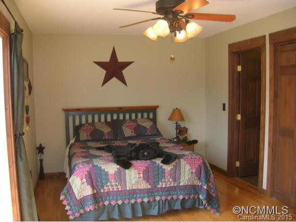 834 Cross Creek Drive - Photo 10