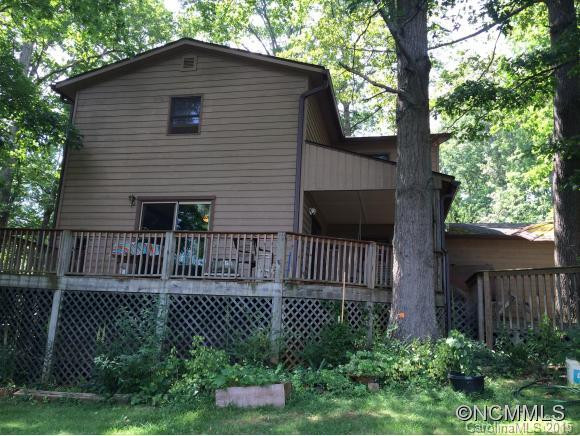 11 White Oak Hill