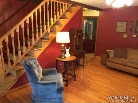 11 White Oak Hill - Photo 4