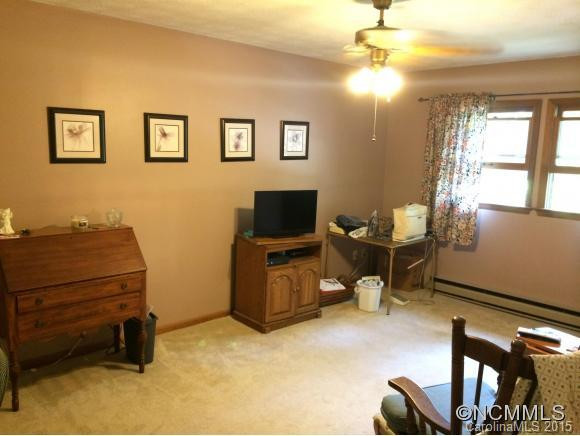 11 White Oak Hill - Photo 10