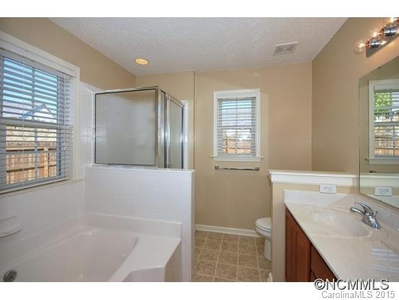 225 English Oak Road - Photo 6