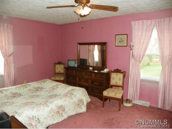 28 Dogwood Drive - Photo 7