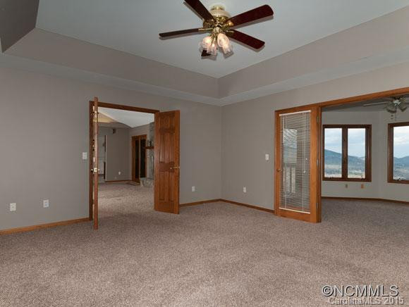 315 Pinnacle Drive - Photo 14